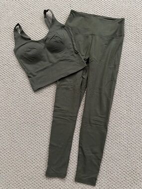 PINK Victoria's Secret Olive Green High-Waist Leggings & Bralette Set